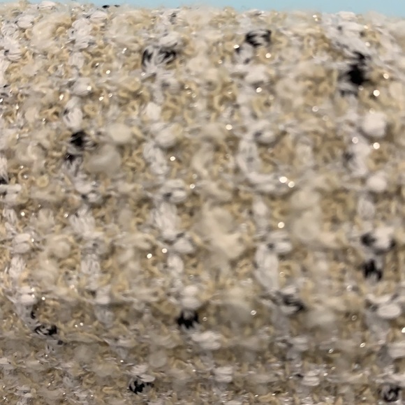 St. John Couture size 12 blazer with sparkle! Shoulder pads. tweed type - Picture 8 of 14